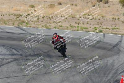 media/Apr-20-2025-AHRMA (Sun) [[393a79c373]]/Race/Group 3/Turn 4b/